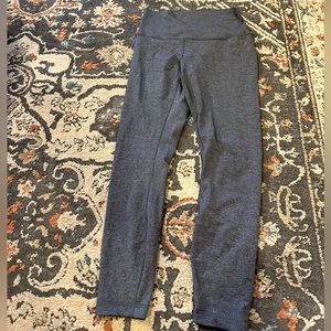 Lululemon Wunder under tight size 8. Great condition barely worn